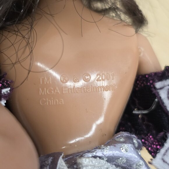 Bratz Be-Bratz series 10 inch doll Jasmin - Picture 6 of 8